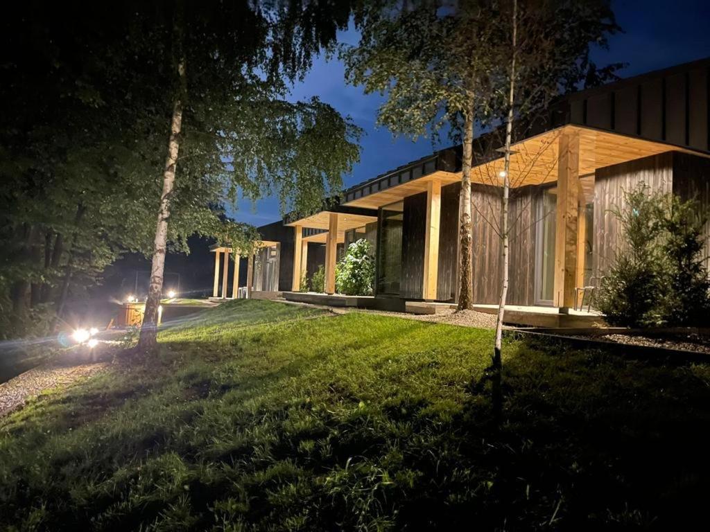 Vila Nura Teşila エクステリア 写真